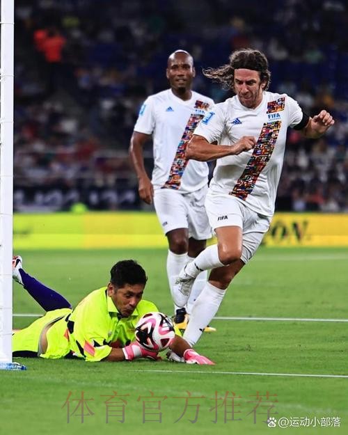 普约尔疯狂刷屏讽皇马:巴萨想夺冠 得做得非常好 普约尔疯狂刷屏讽皇马:巴萨想夺冠 得做得非常好